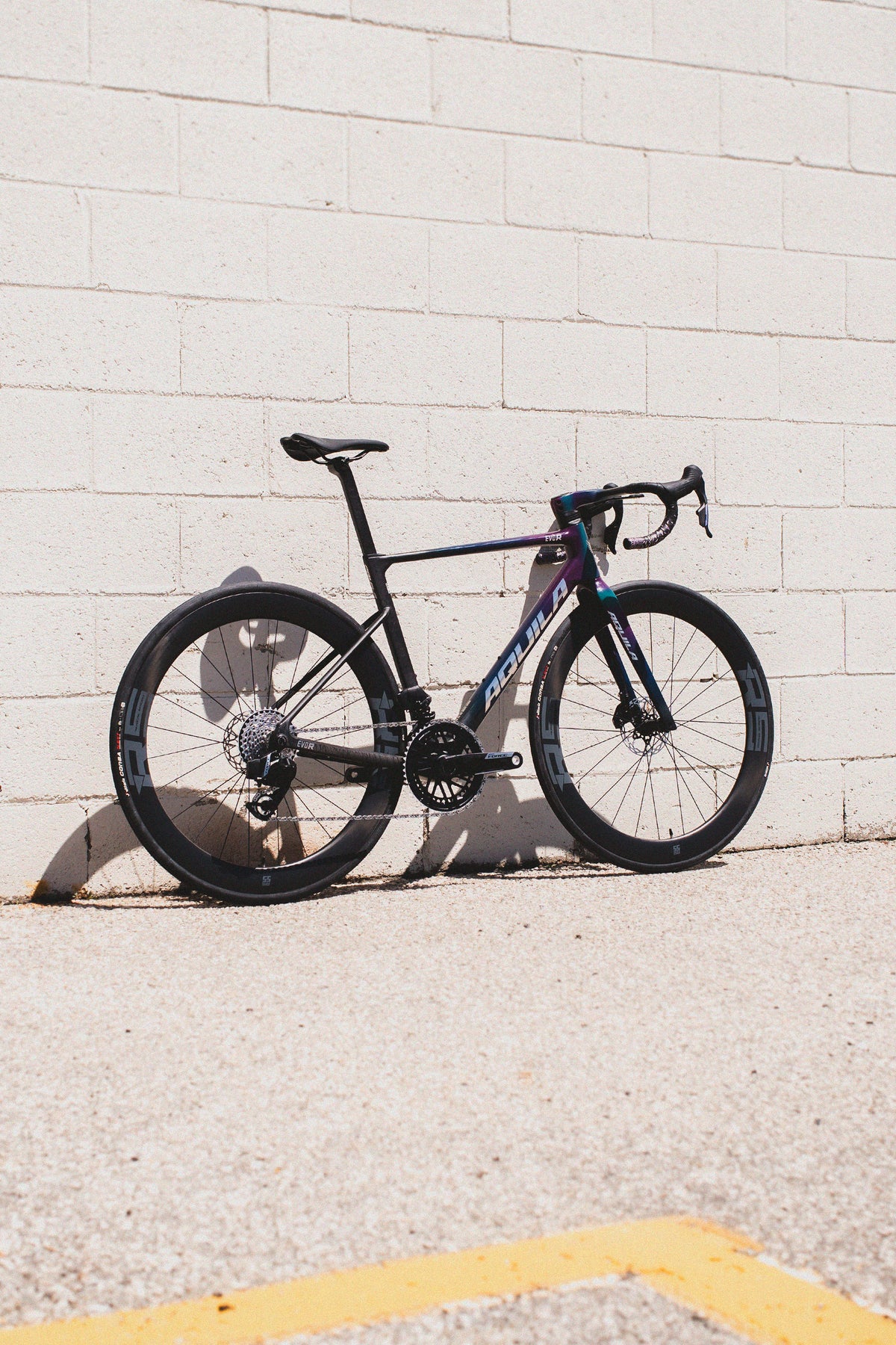 AERO IS NARROW