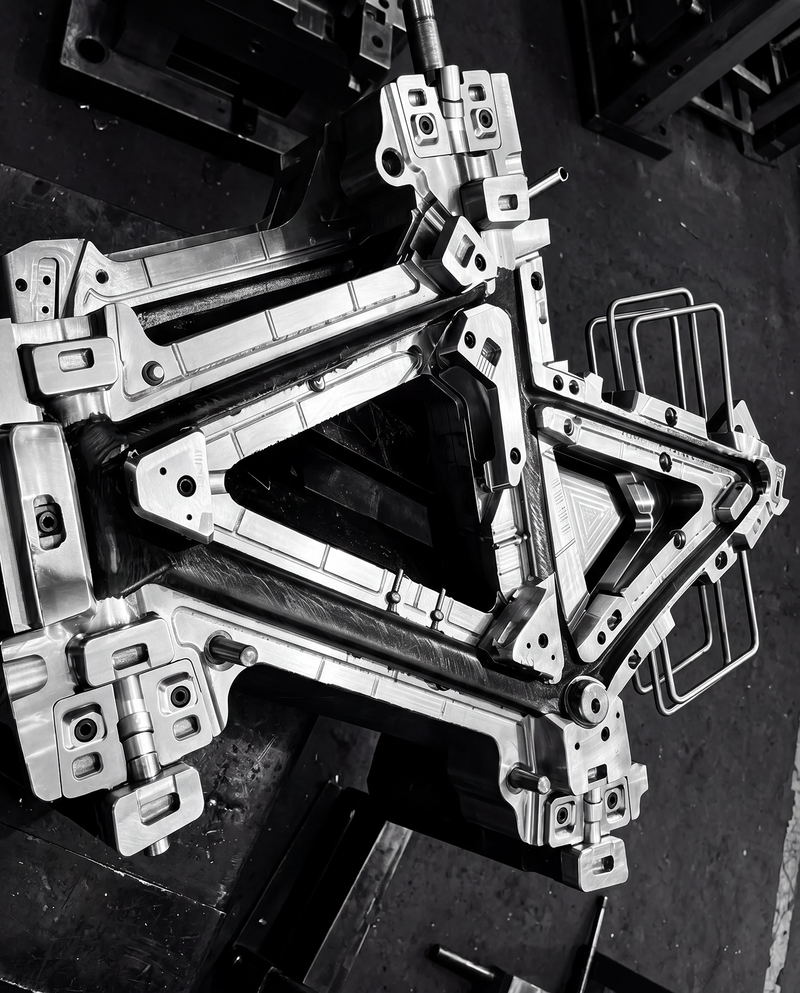Mono-Mold Technology