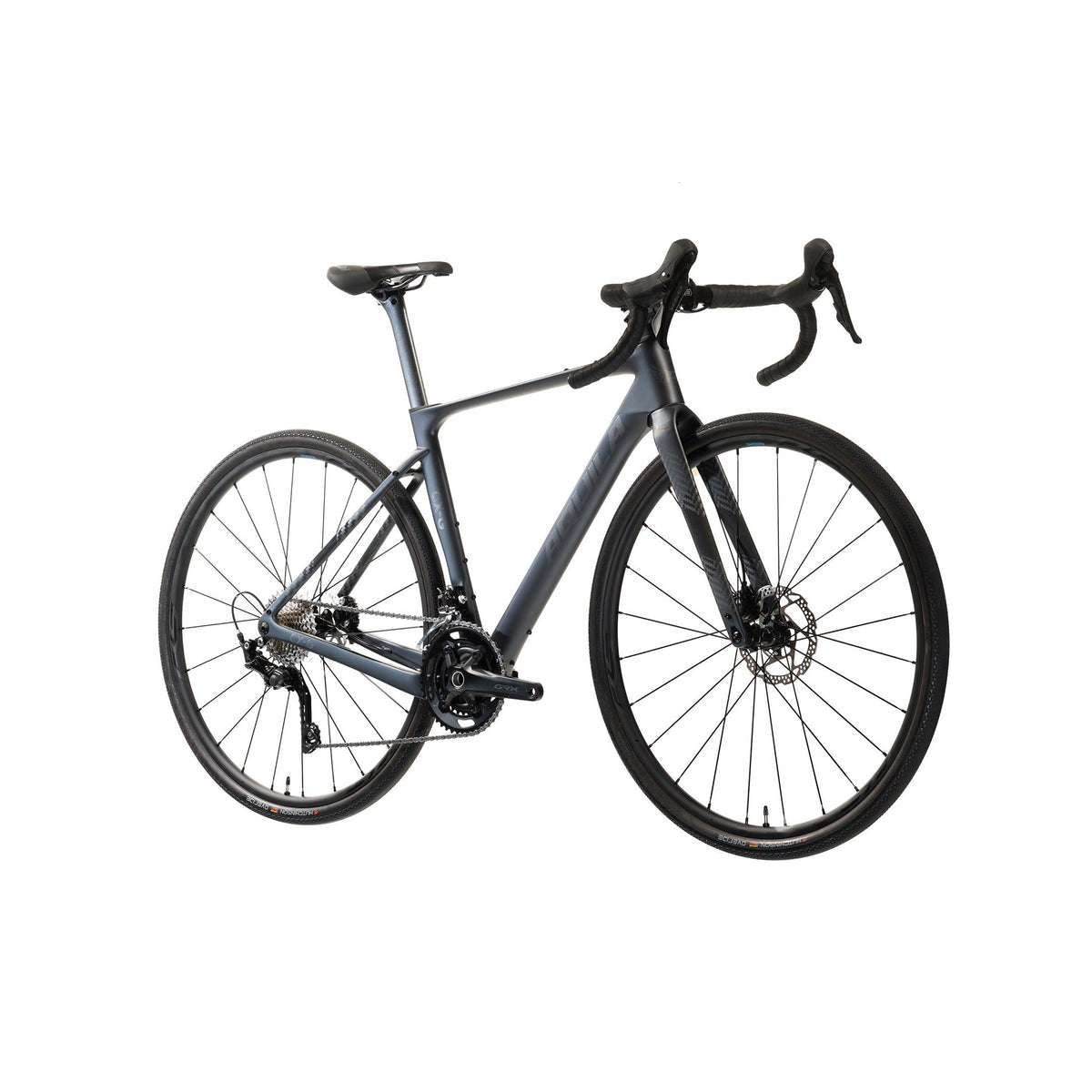 Aquila CX-G GRX RX400, front three-quarter