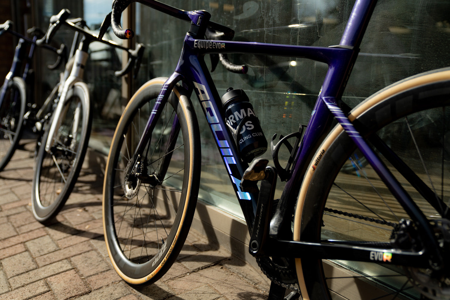 Aquila Cycles | Cycling is in our DNA